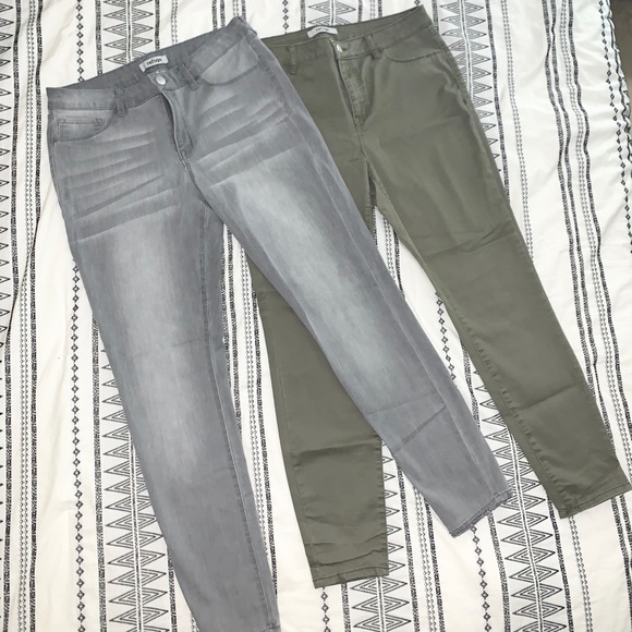 2 pairs of the comfiest jeggings on earth! 🌍 - Picture 1 of 3